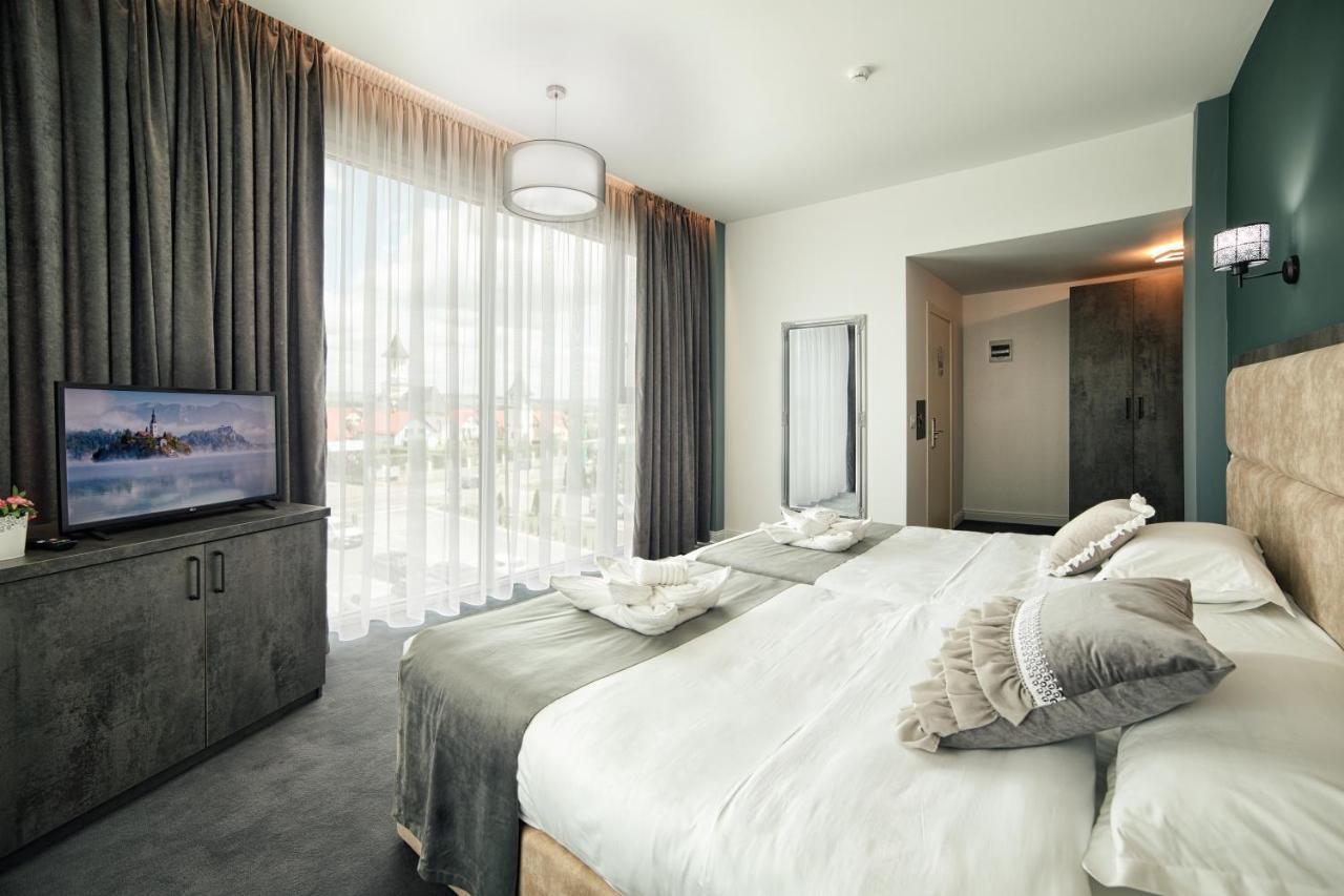 Hotel Nordic Twins & Wellness Rădăuţi 외부 사진