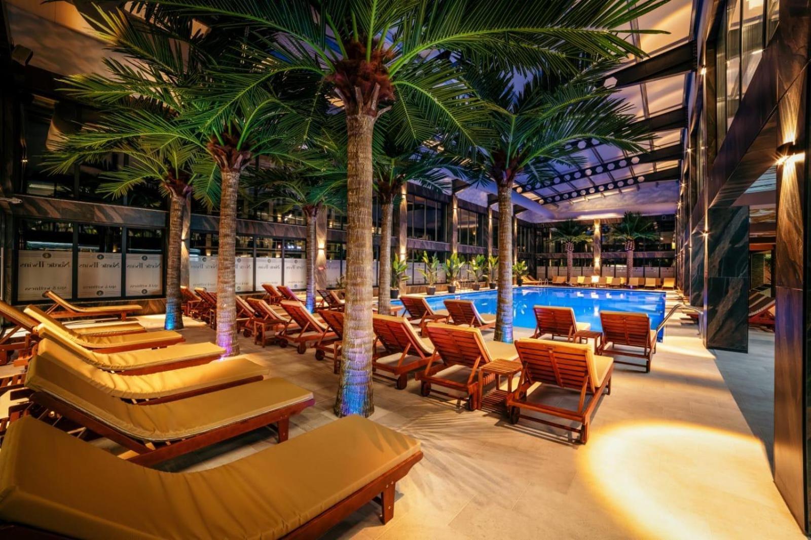 Hotel Nordic Twins & Wellness Rădăuţi 외부 사진