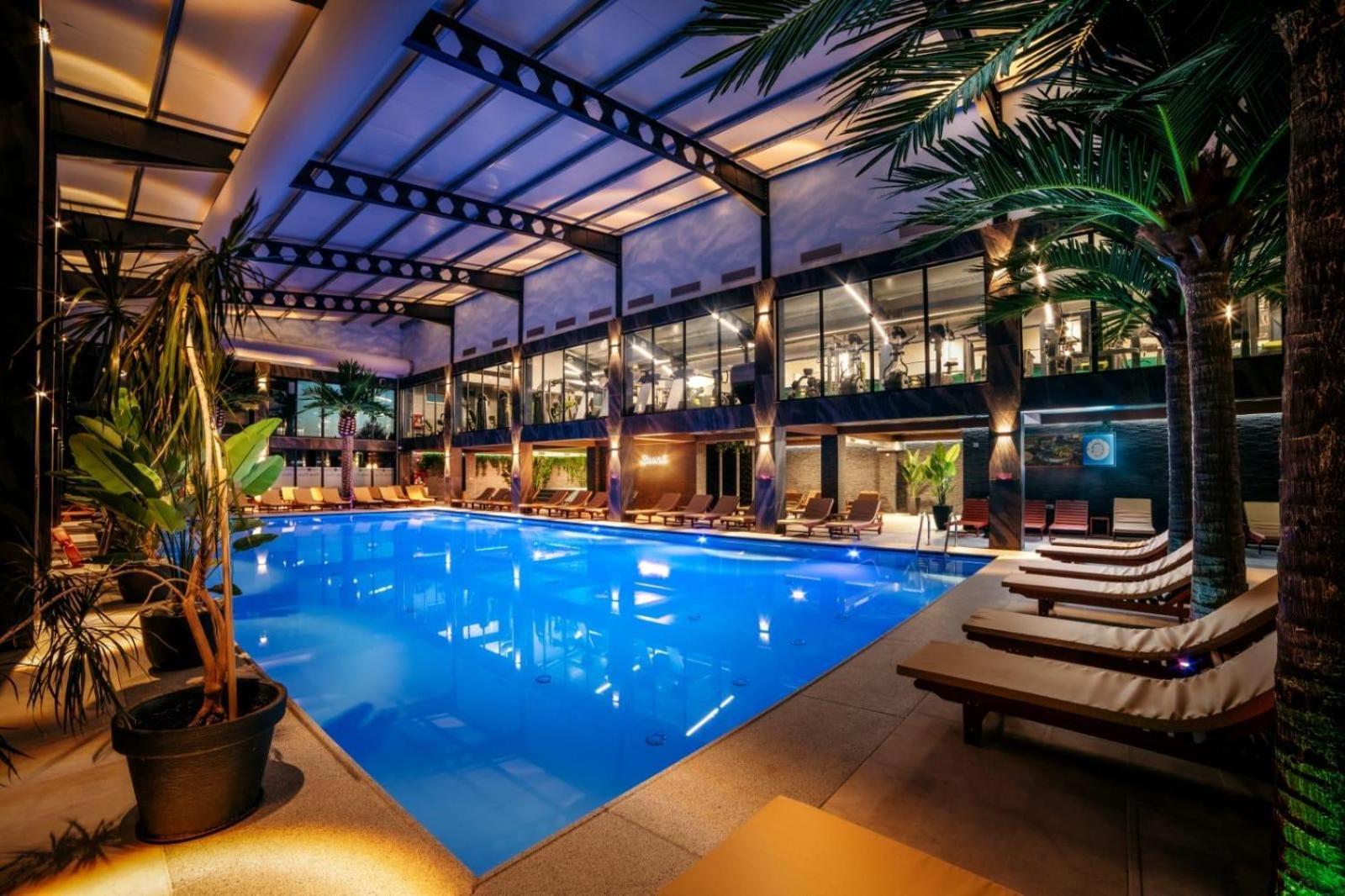 Hotel Nordic Twins & Wellness Rădăuţi 외부 사진